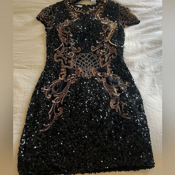 Black and Gold Sequin Dress - Picture 12 of 14